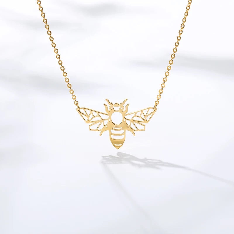 Worker Bee Necklace - www.sparklingjewellery.com