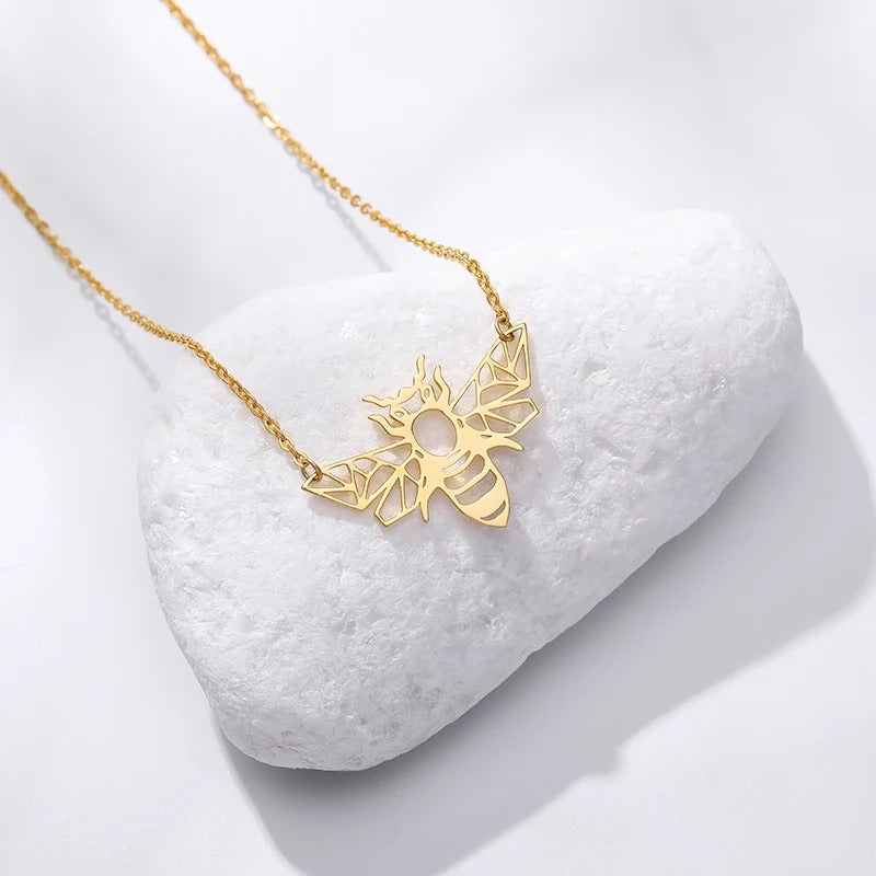 Worker Bee Necklace - www.sparklingjewellery.com