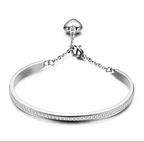 Crystal Friendship Bracelet - www.sparklingjewellery.com