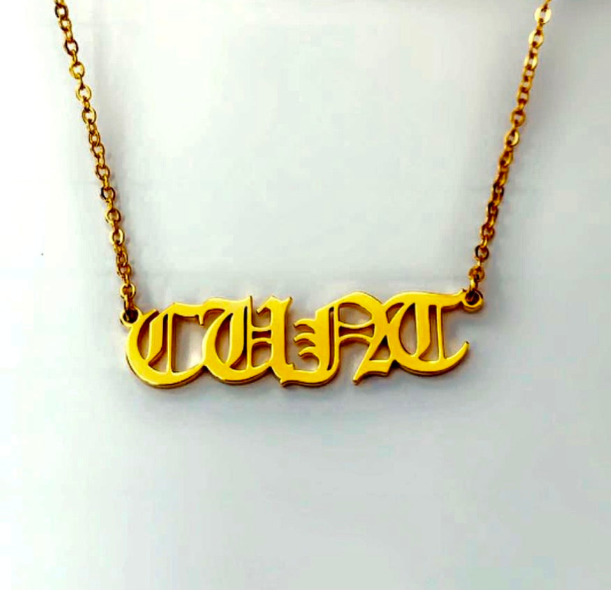 C-NT Gold Necklace Old English - www.sparklingjewellery.com