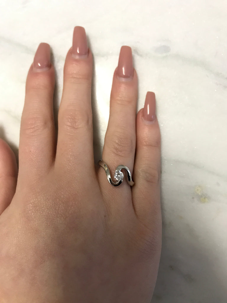 Twist Small Solitaire Ring - www.sparklingjewellery.com