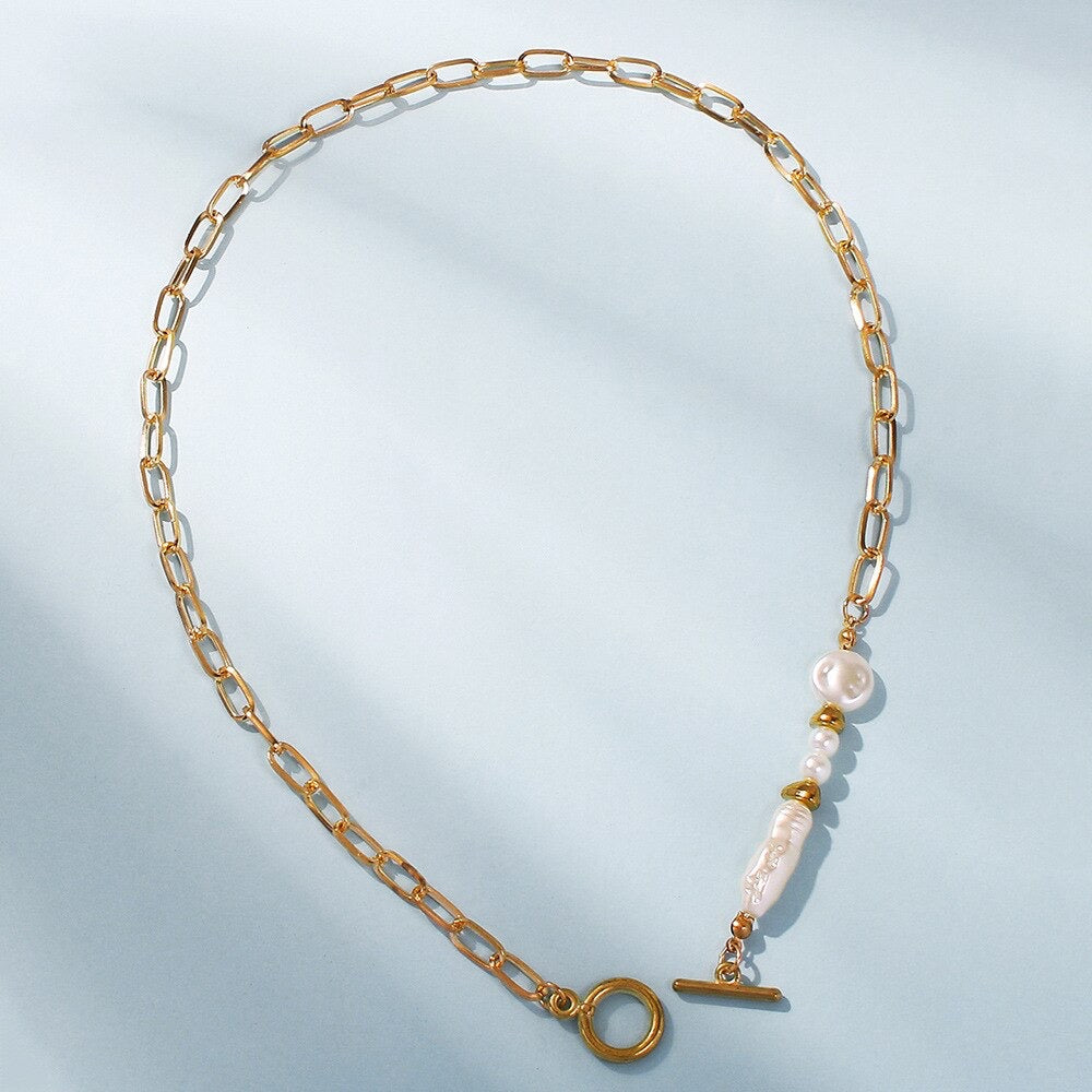 Pearl Toggle Necklace - www.sparklingjewellery.com