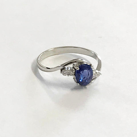 White Gold Sapphire Ring - www.sparklingjewellery.com