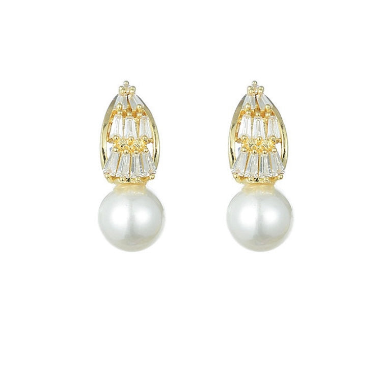 Crystal and Pearl Earrings - www.sparklingjewellery.com