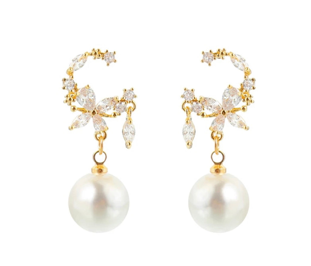 Pearl Dangle Earrings - www.sparklingjewellery.com