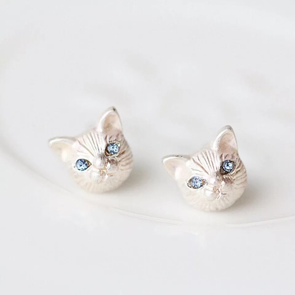 Crazy Lady Cat Silver or Gold Earrings 😻